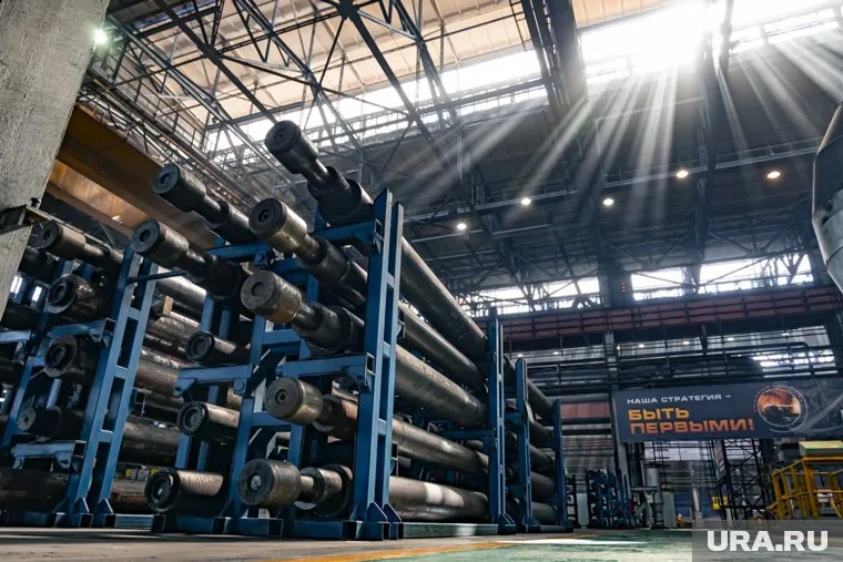 Современную линию по производству бесшовных труб с непрерывным станом установили в цехе в 2014 году