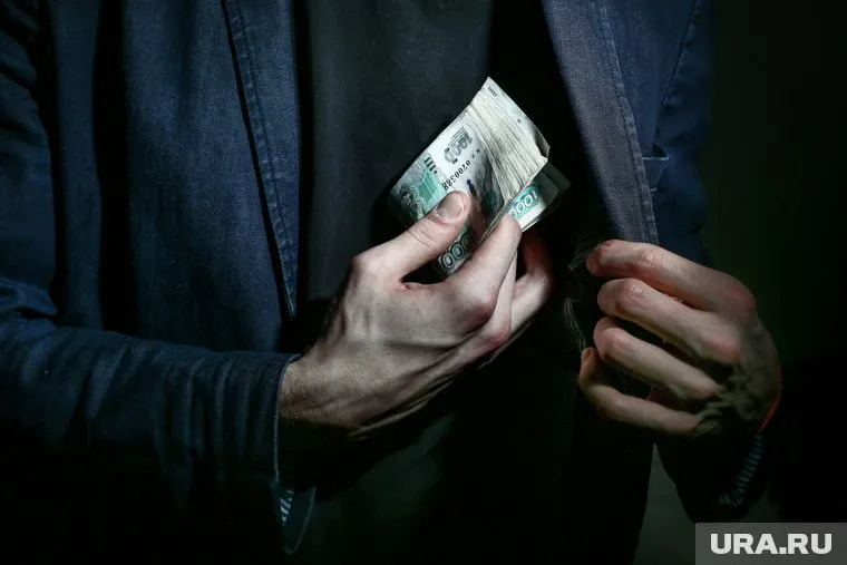 Бывший офицер утверждает, что он не брал взятку