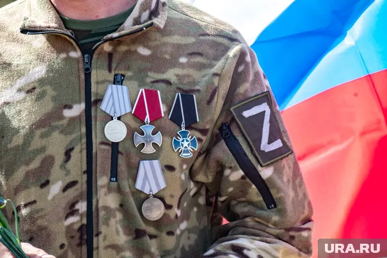 Полпред президента Жога намерен сделать одинаковыми меры поддержки участников СВО во всех населенных пунктах Уральского федерального округа