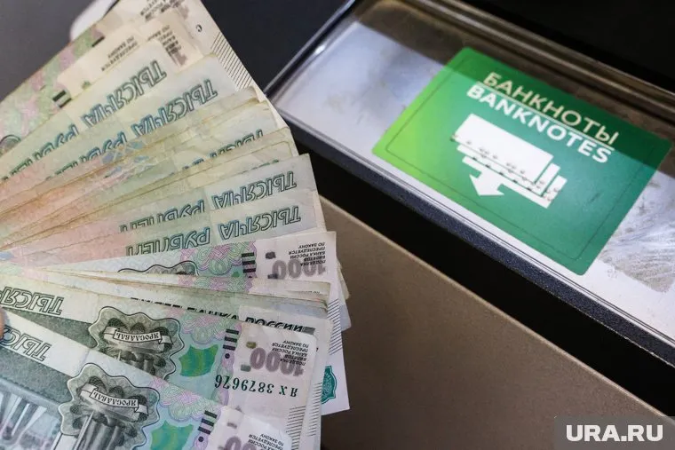 В Кургане работники бюджетной сферы получат выплату до 1 сентября