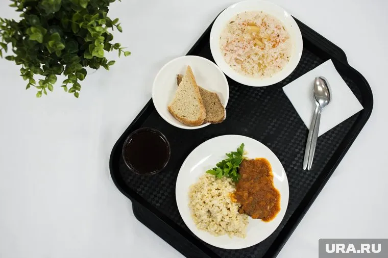 Средства на бесплатное питание школьников будут направлены из краевого бюджета