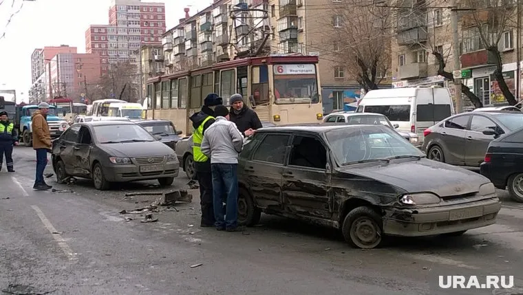Движение было парализовано не меньше, чем на час