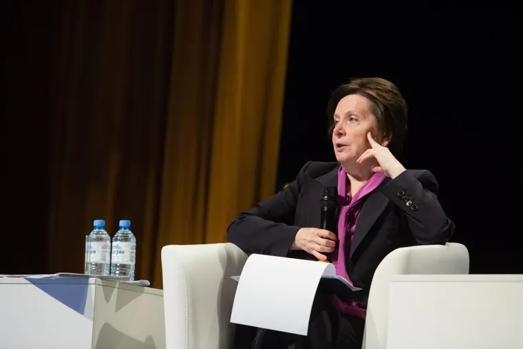 Визит Моора. Сургут, комарова наталья