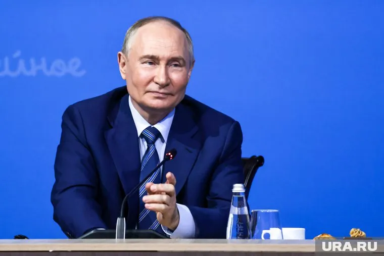 Путин обратился к жителям новых территорий, которые вошли в состав РФ в 2022 году