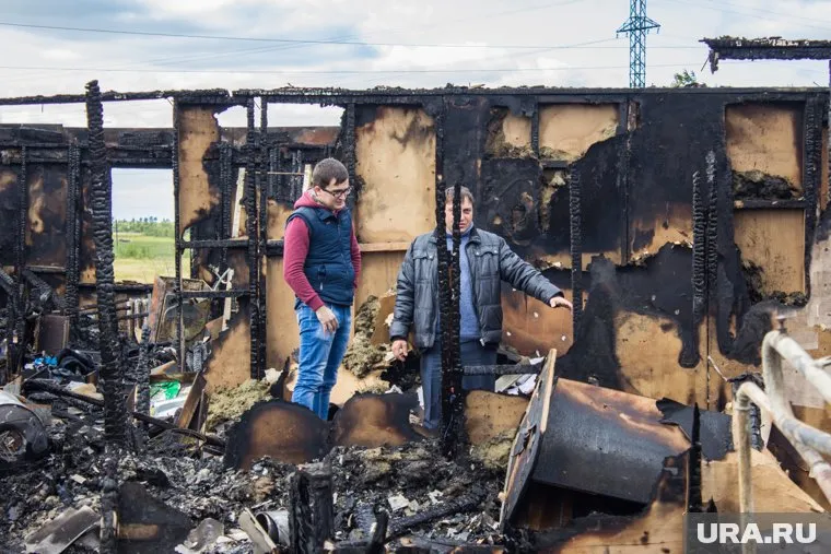 Сгоревшие дома выведут из жилфонда и снесут