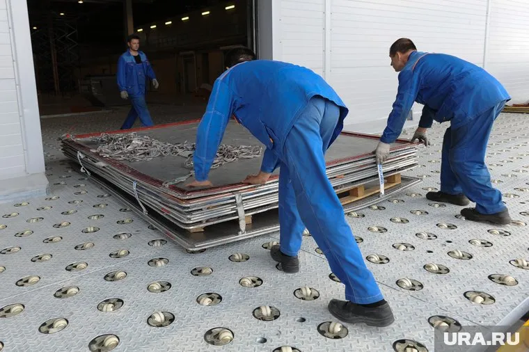 Грузчики получили наиболее высокий рост зарплат в 2024 году