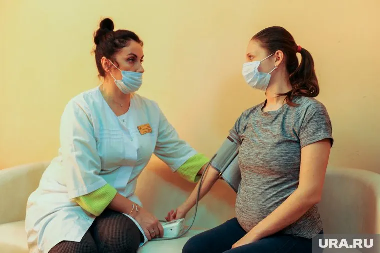 Максимальная выплата за день больничного составляет 2736 рублей