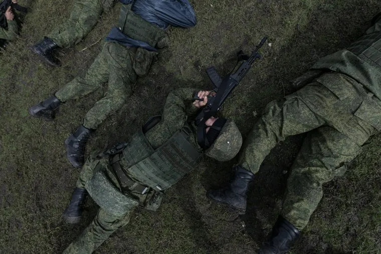 Мобилизованные резервисты на полигоне в Донецкой области. ДНР