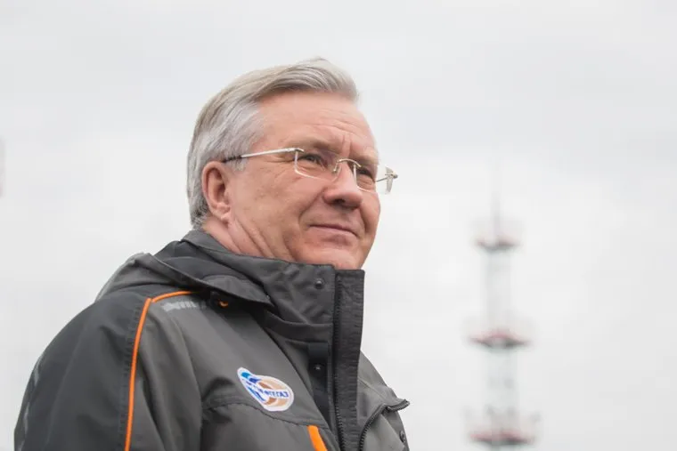 Клипарты и адресники. Сургут, сургутнефтегаз, богданов владимир