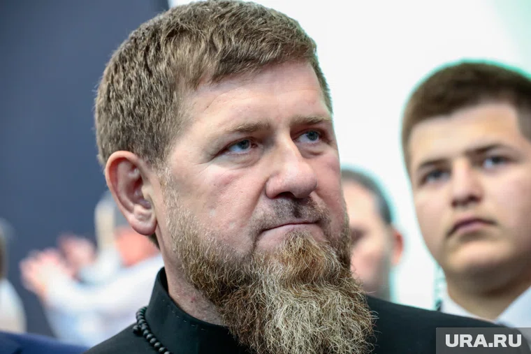 Кадыров общался с Путиным по телефону в день, когда его отцу могло бы исполниться 75 лет