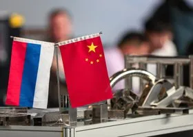 На самолете, поезде и теплоходе: откуда и на чем можно добраться из России в Китай 