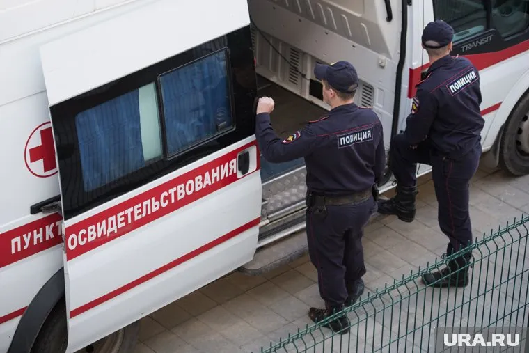 Следователь отказался от освидетельствования, а анализы сдал через две недели