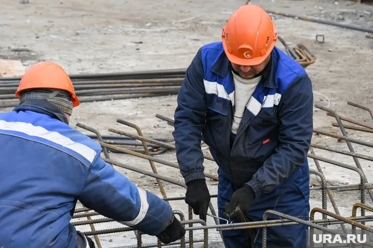 Скульптура будет установлена в честь празднования Дня строителя 2022 года