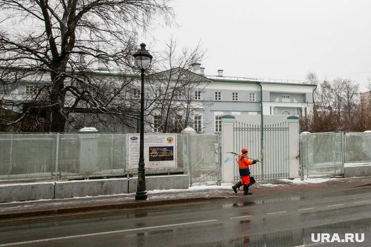 За время реставрации усадьбы Долгоруковых-Бобринских сменилось три подрядчика