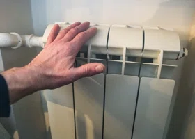 В городе ЯНАО жители нескольких домов в морозы остались без тепла