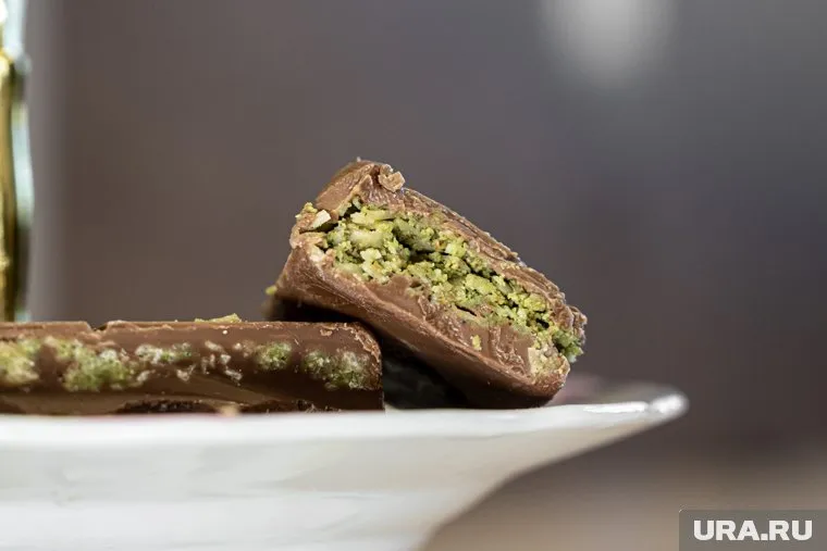 Лакомство шейхов вытесняют клубничные тортики