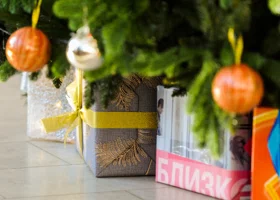 В ЯНАО новогодние подарки получат не все дети