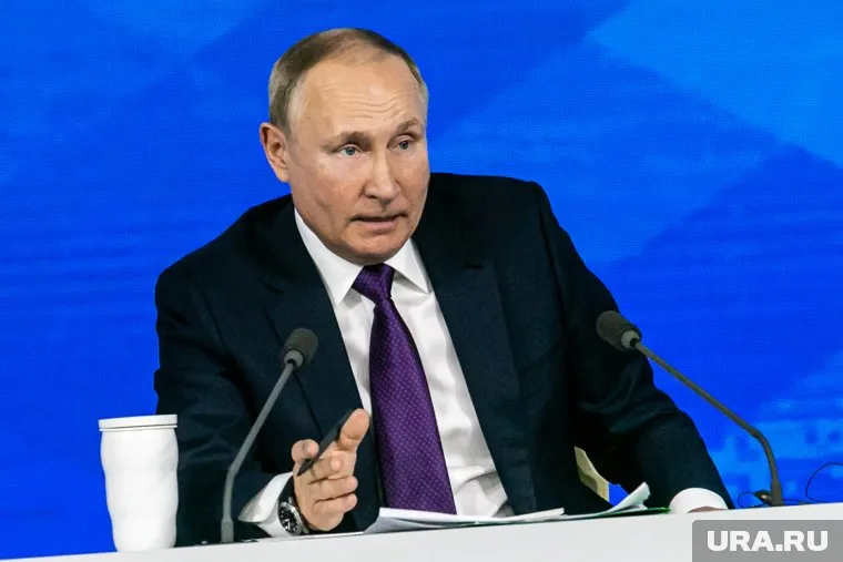 Президент РФ Владимир Путин в разговоре с лидером Турции Реджепом Тайипом Эрдоганом дал понять, что поможет избежать глобального продовольственного кризиса