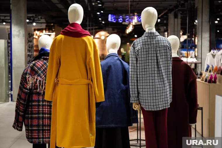 Российские компании стали искать замену китайским партнерам, что может привести к росту цен на одежду