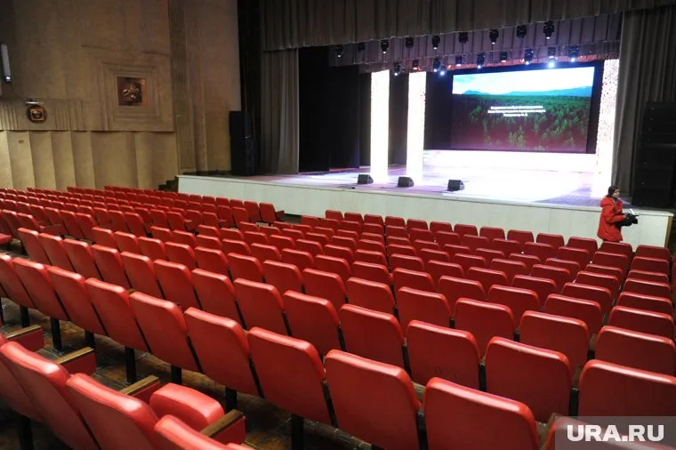 Запретят ли в регионе показывать кино, пока неясно