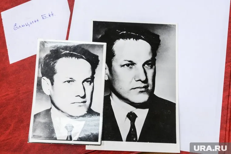 По мнению журналиста, в этот период был фактически властный вакуум