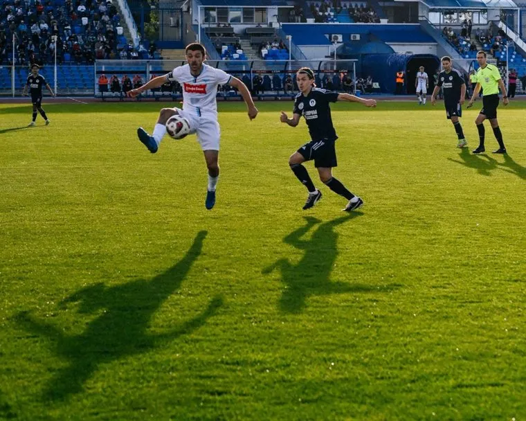 Ни одна из команд не смогла победить в первом матче