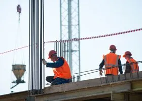 Крупному пермскому застройщику пригрозили банкротством