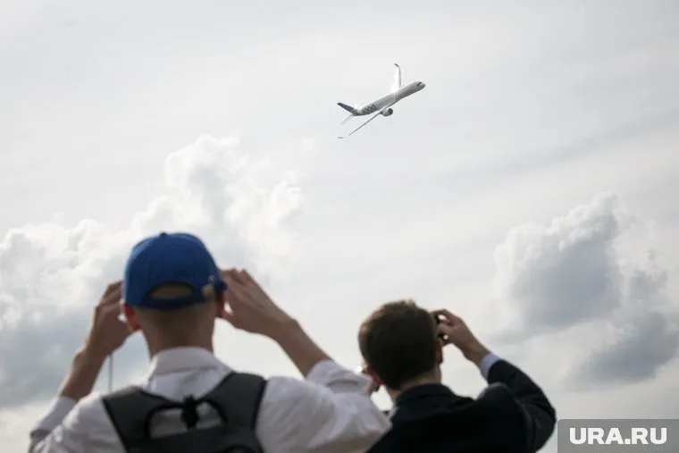 Все самолеты безопасно добрались до Украины