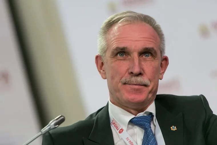 VIII Гайдаровский форум, день первый. Москва