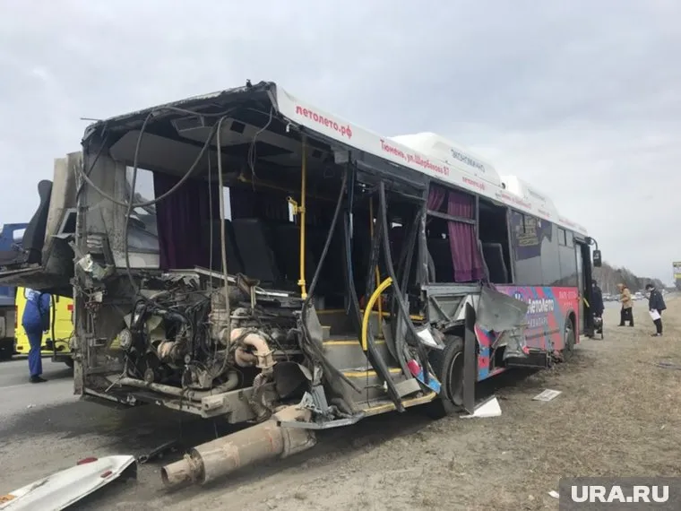 Шесть жертв, в том числе и ребенок, доставлены в больницу