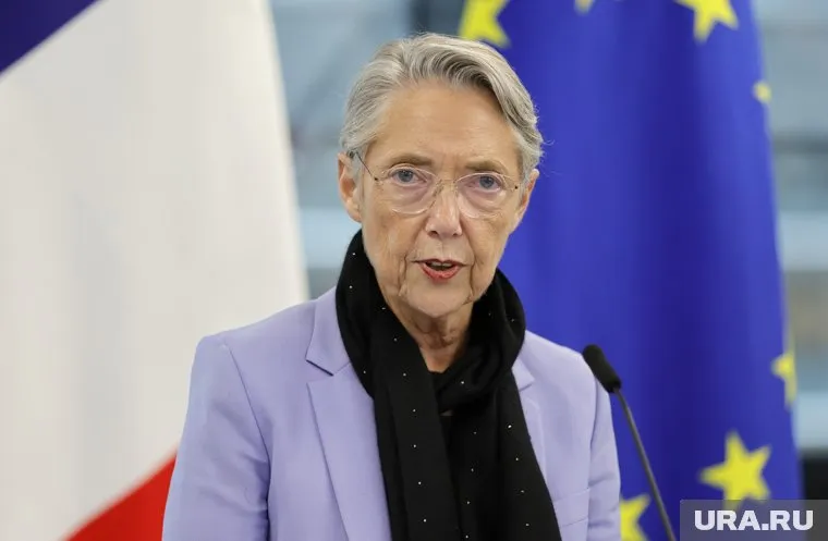 Элизабет Борн ушла с должности премьер-министра Франции