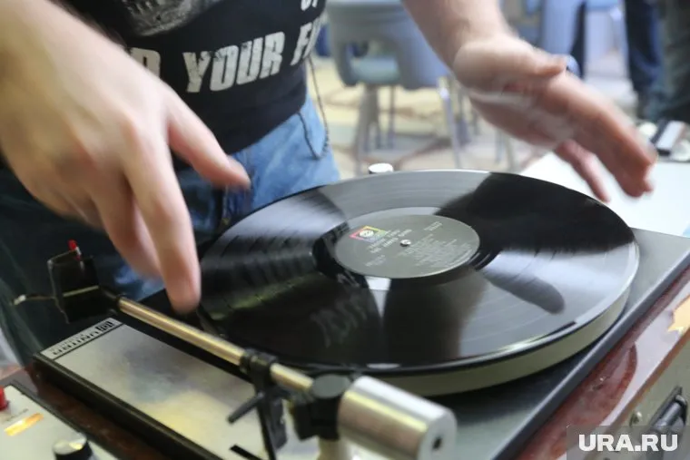 Состояние пластинок близко к идеальному