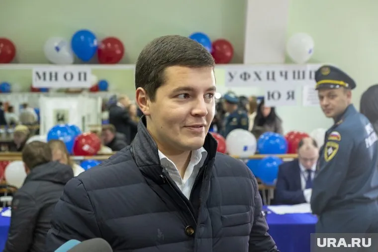 Новатор Артюхов общается с ямальцами через соцсети