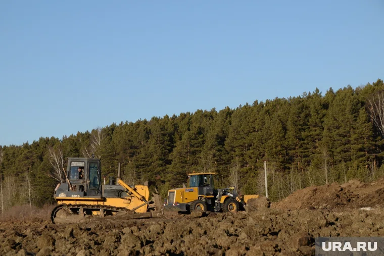 Строительная техника приступила к планировке территории