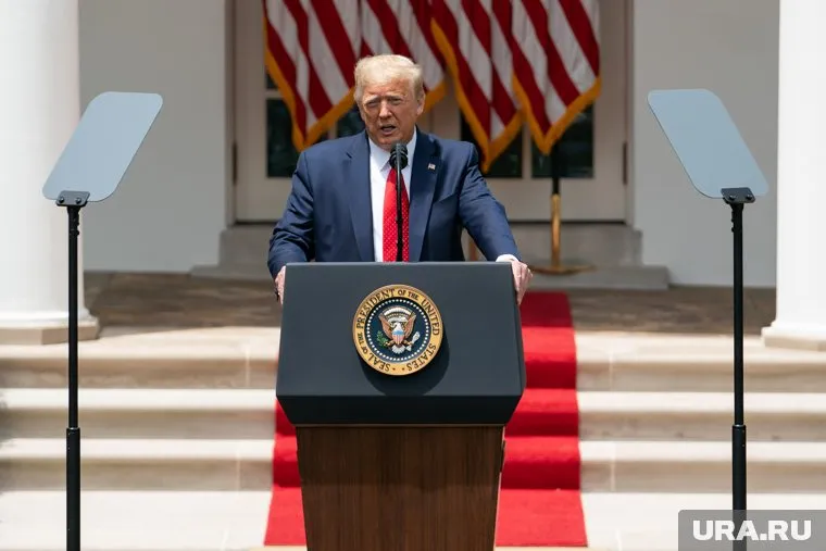 Трамп заявил, что оказывает значительное давление на Россию в диалоге по Украине