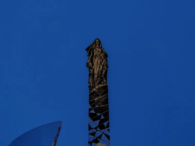 Мемориал в память о мирных жителях СССР - жертвах нацистского геноцида в годы Великой Отечественной войны(д.Зайцево, Гатчинский район Ленинградской области