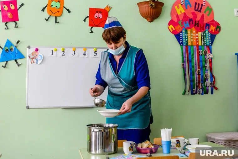 В детский сад попала только часть сметаны сомнительного качества — 2,8 килограмма