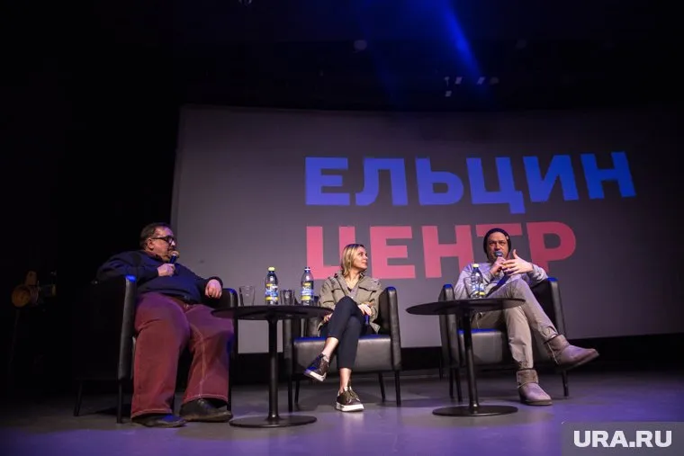 Из-за расставания Сигарев долгое время ходил к психиатру