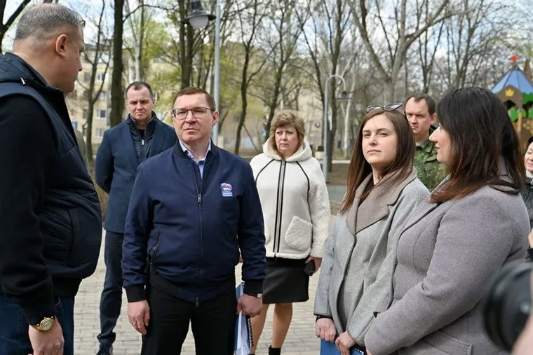 Владимир Якушев посетил Донецк и Бердянск, чтобы оценить их восстановление