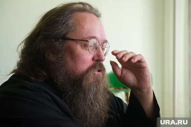 Андрей Кураев не одобрил заявление протоиерея Дмитрия Смирнова