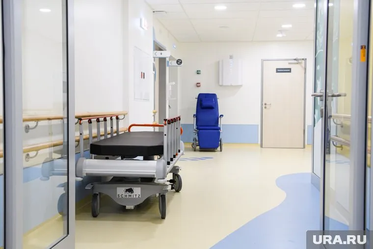 При госпитализации мужчине поставили в качестве предварительного диагноза пневмонию