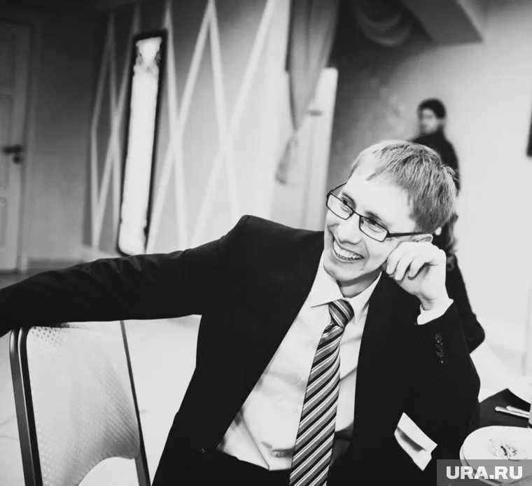 Юрий Гилев возглавил школу и районную думу, когда ему еще не было и тридцати лет