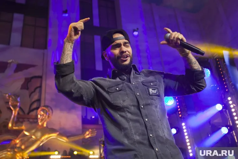 Тимати удалил видео с YouTube, но кто-то залил ролик на порносайт