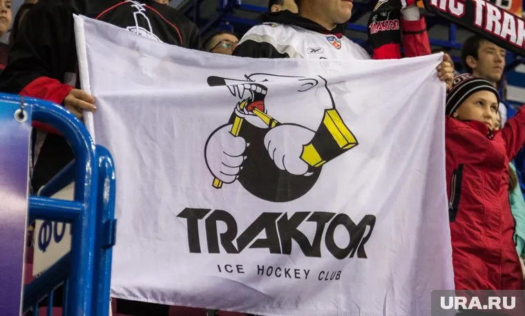ХК "Трактор" попросили болельщиков помочь девочке с раком кости