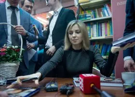 Поклонская предложила ввести новую должность — «запикиватель Шнурова» в Госдуме