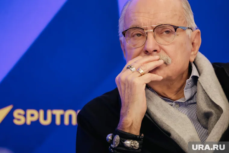 Михалков получил орден Святого апостола Андрея Первозванного