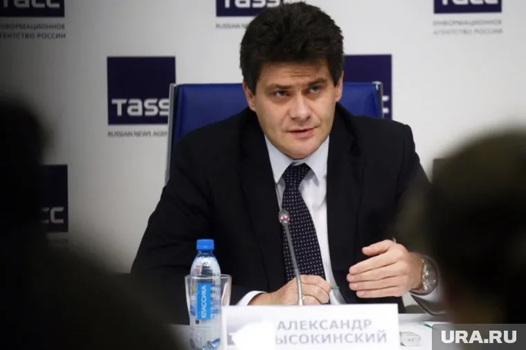 Александр Высокинский показал губернатору, что намерен следовать его установкам