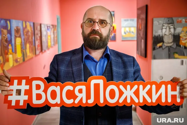 Картины Васи Ложкина зачастую становятся популярными интернет-мемами