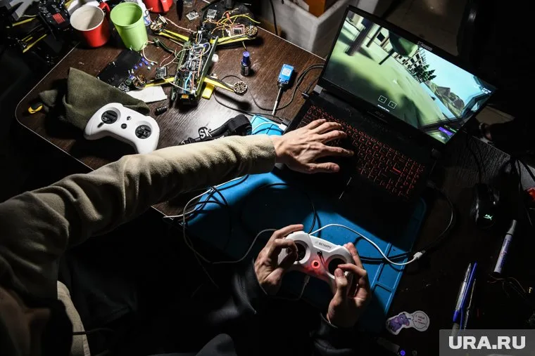 Оператор FPV-дрона нанес удар по блиндажу, где укрывались боевики (фото из архива)