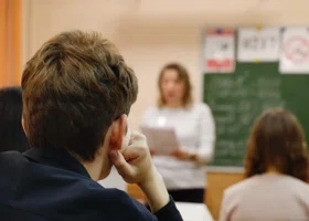 В России изменили правила экзамена для мигрантов после истории девочки из Верхней Пышмы